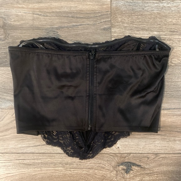 Princess Polly lace corset top - Picture 9 of 10